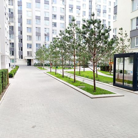 Apartament Dragut In Centrul Orasului! キシナウ エクステリア 写真